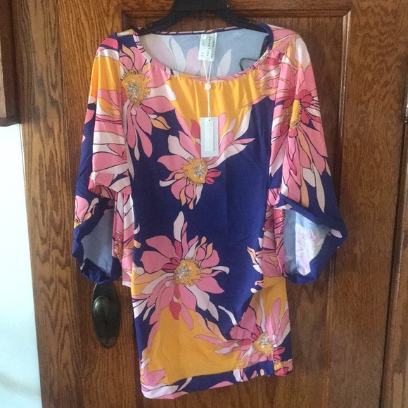 Trina Turk Breeze Tunic Cover Up Sizes S, L and XL NWT - Picture 9 of 12